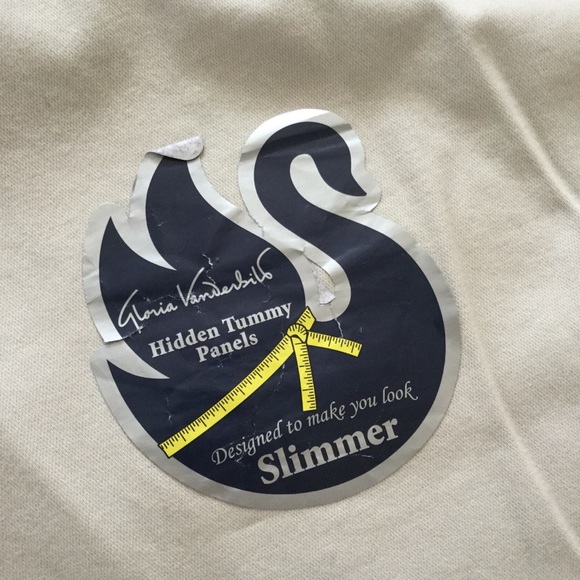 Gloria Vanderbilt Khaki Beige Capris Slimming 20W - Picture 6 of 11